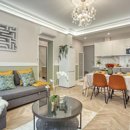 Charming Apart New 2 Bedrooms With Aircon Париж Екстериор снимка